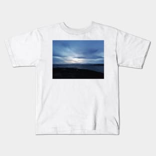 The Pacific Ocean at Clover Point Kids T-Shirt